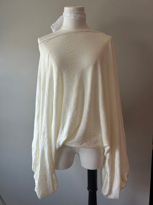 The Sylvia Sweatshirt - Butter yellow plaid